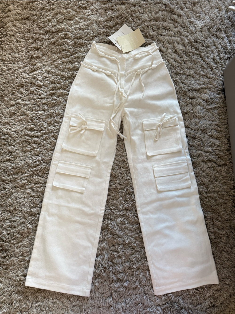 Sabo skirt white pants
